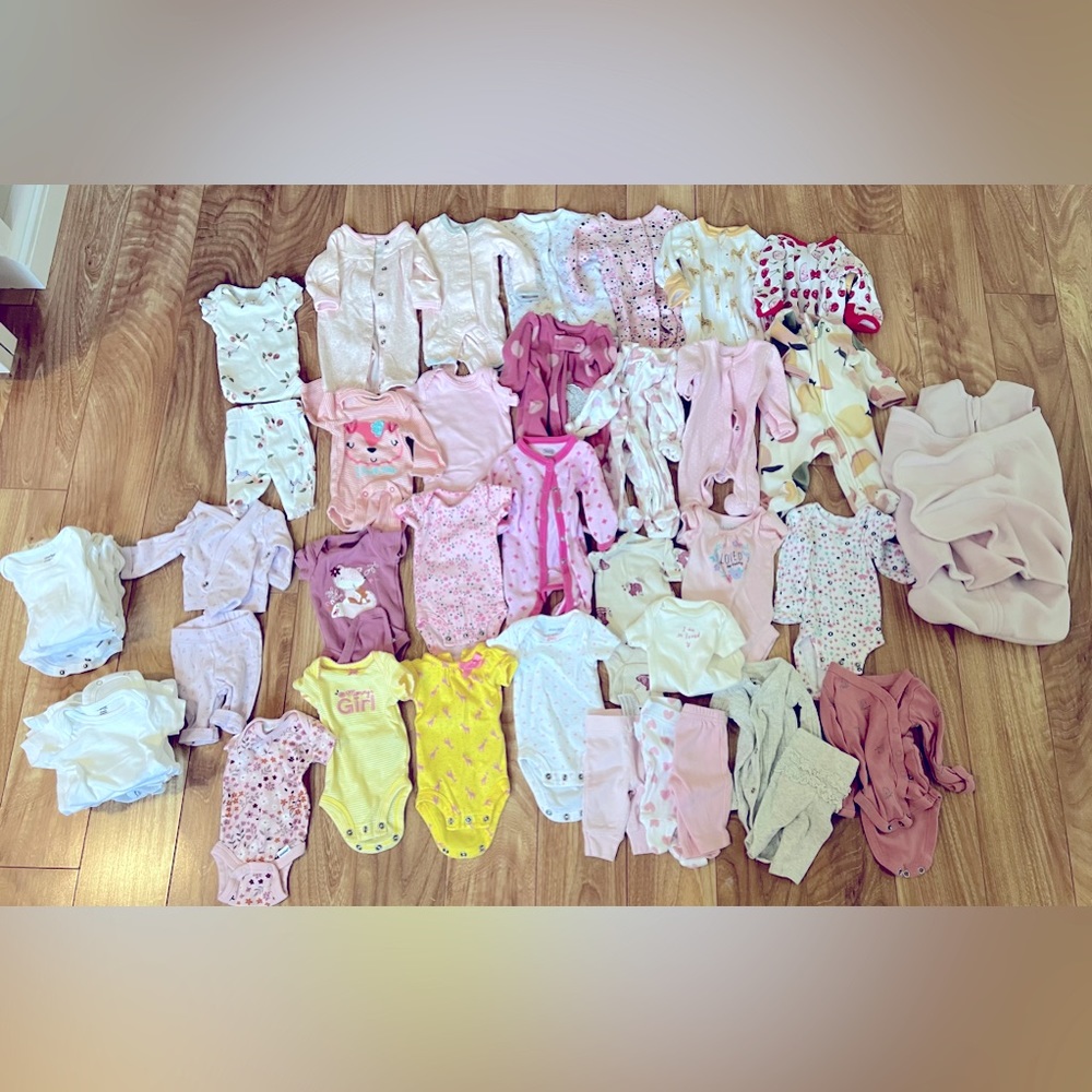 Preemie Girl Clothing Bundle, Halo Sleepsack, long and short sleeve items